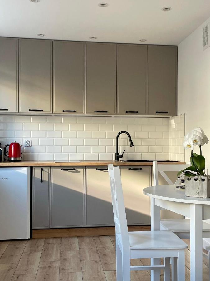 Apartament -Dwudziestka ซานดอเมียร์ช ภายนอก รูปภาพ